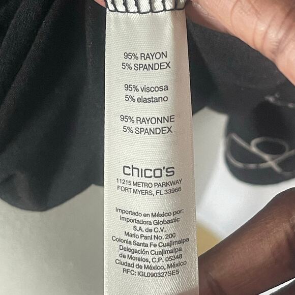 Chico's the Ultimate Tee Basic Glam Girl All over Print Womens Scoop Neck Sz L - Picture 8 of 9